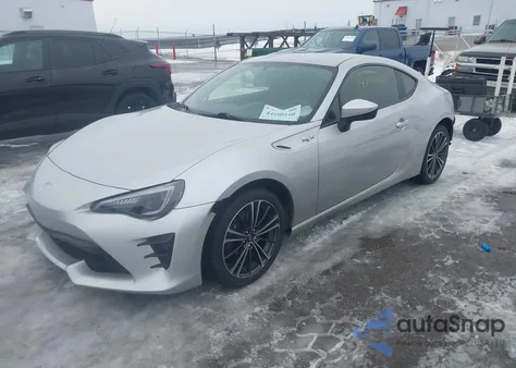 2013 Scion Fr-S из США, поврежденный, VIN JF1ZNAA1XD1717209